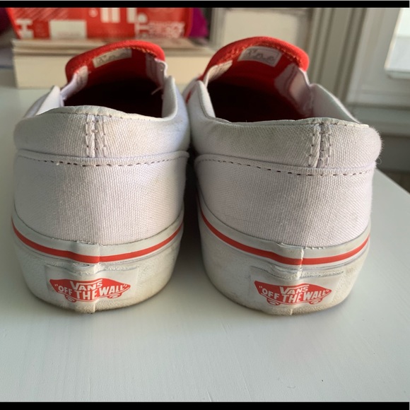 Super cute Limited Edition girls Vans. Very good condition. Lots of compliments. - Picture 4 of 9